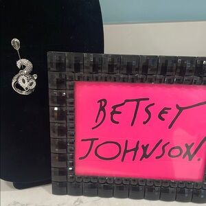 Betsey Johnson black and silver fox ring